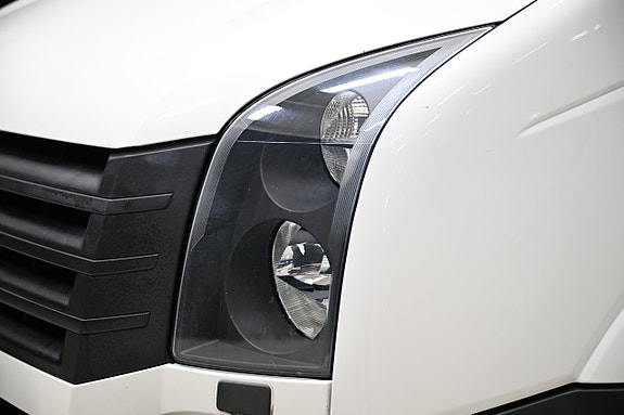 Volkswagen Crafter 2 of 24