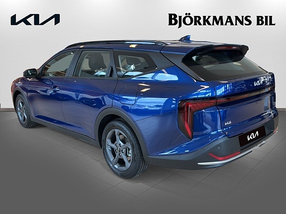 Kia K4 6 of 14