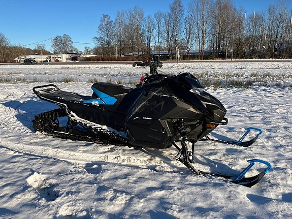 Arctic Cat M 600 Catalyst -24 154" (Garmin G8) Momsad! 2 of 6