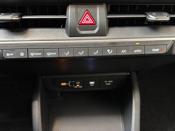 Kia K4 13 of 20