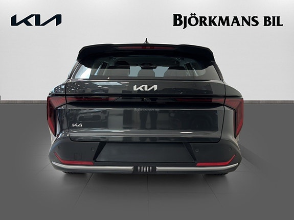 Kia K4 5 of 20