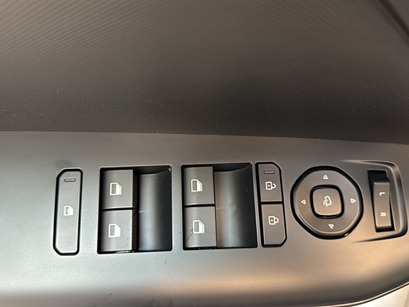 Kia K4 17 of 20