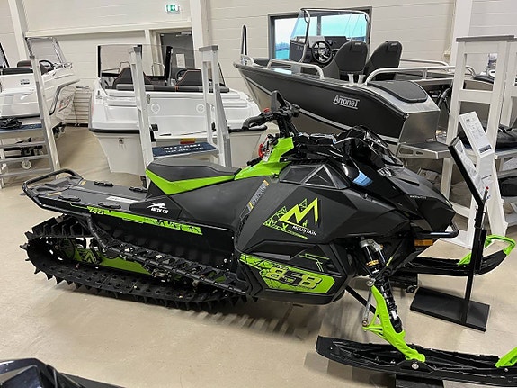 Arctic Cat M 858 Sno Pro 146" -25 (Garmin G8) Demo, momsad! 6 of 7