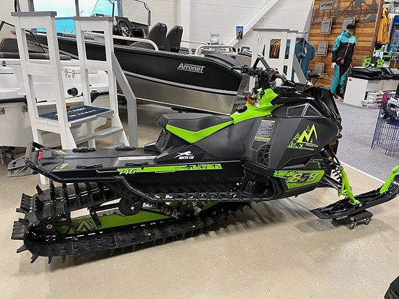 Arctic Cat M 858 Sno Pro 146" -25 (Garmin G8) Demo, momsad! 7 of 7