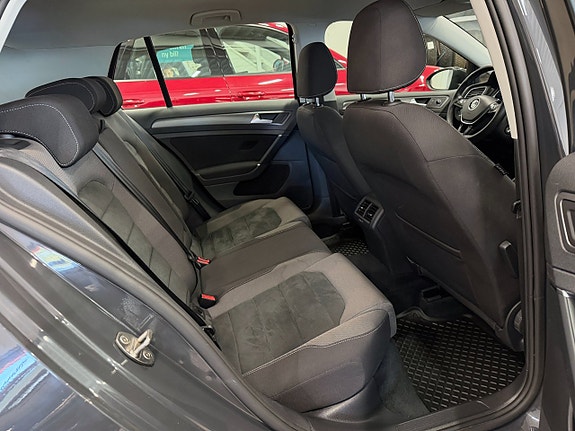Volkswagen Golf I 7 of 12