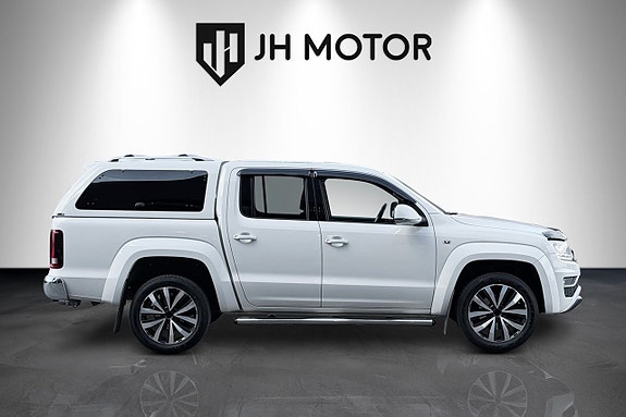 Volkswagen Amarok 16 of 22