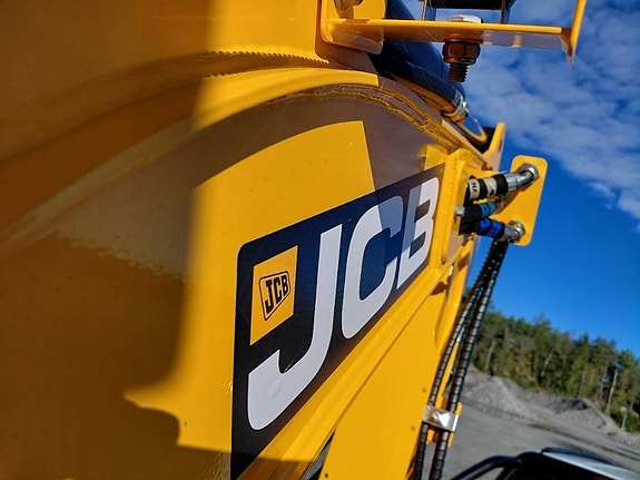 JCB 19 C 3 of 5