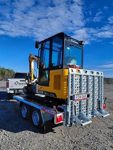 JCB 19 C 5 of 5