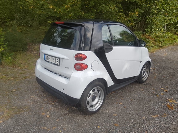 Smart Fortwo 2 of 5