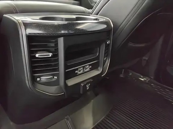 RAM 1500 12 of 17