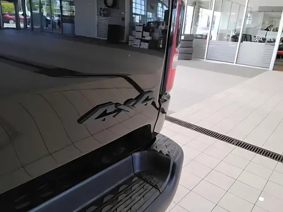 RAM 1500 7 of 17