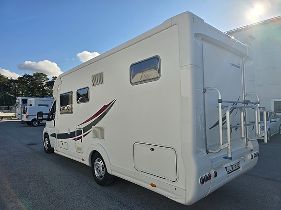 Eura Mobil Terrestra 710 *Dubbelsäng *Markis *Endast 3900 mil 5 of 28