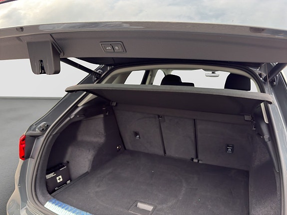 Audi Q3 16 of 21