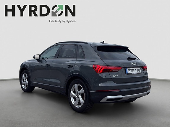 Audi Q3 4 of 21