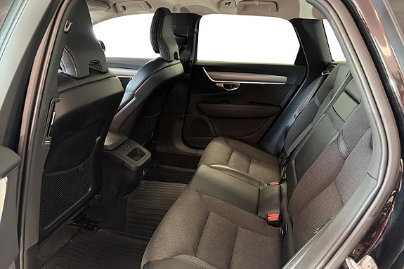 Volvo V90 10 of 18