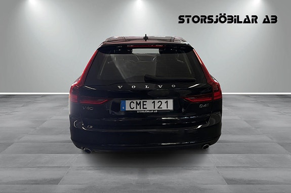 Volvo V90 4 of 18