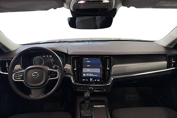 Volvo V90 11 of 18