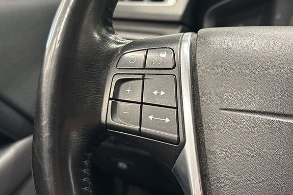 Volvo XC70 10 of 22