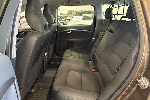 Volvo XC70 20 of 22
