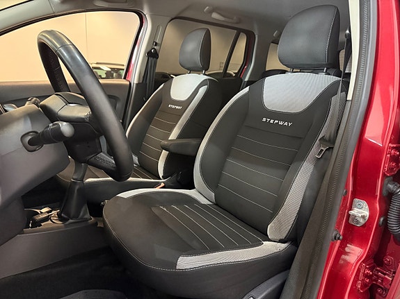 Dacia Logan 6 of 10