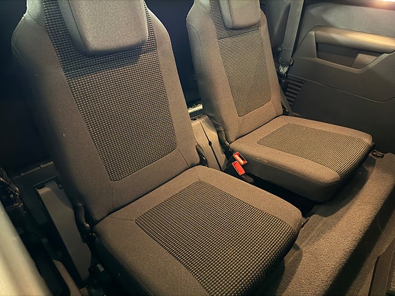Peugeot 5008 11 of 17