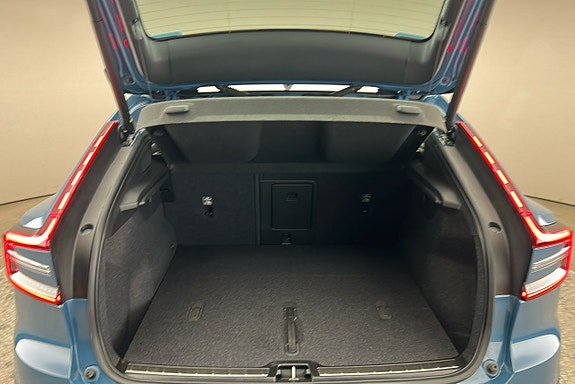 Volvo C40 14 of 27