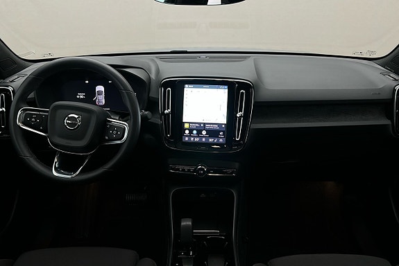 Volvo C40 6 of 27