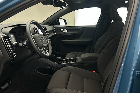 Volvo C40 10 of 27