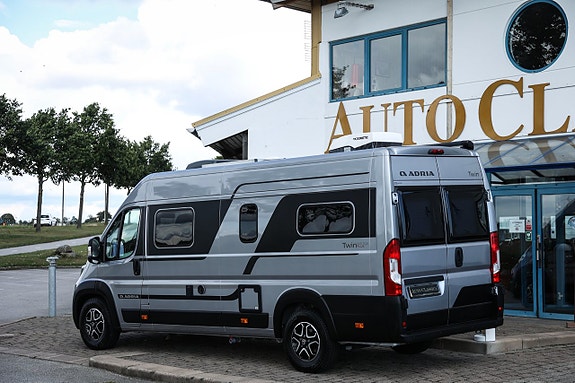 Adria Twin Plus 640 SLB 5 of 19