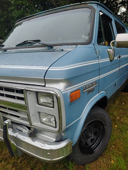 Chevrolet G20 3 of 6