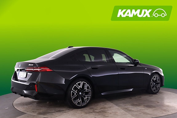 BMW 530e 2 of 26
