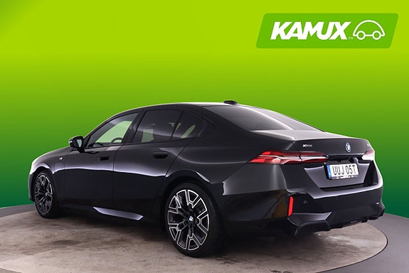 BMW 530e 5 of 26