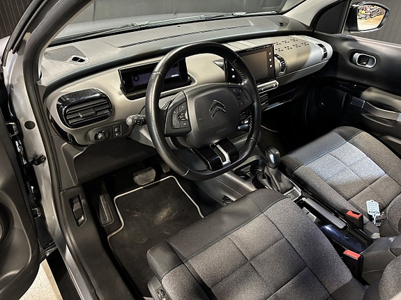 Citroen C4 Cactus 8 of 20