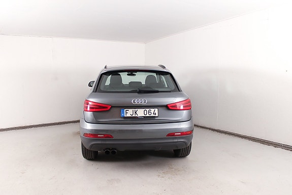 Audi Q3 9 of 20