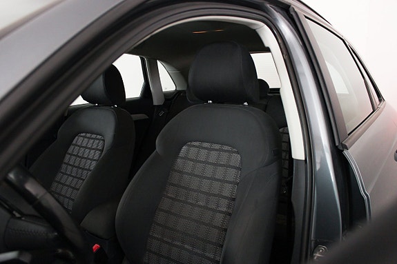 Audi Q3 14 of 20