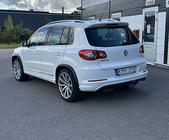 Volkswagen Tiguan 4 of 9