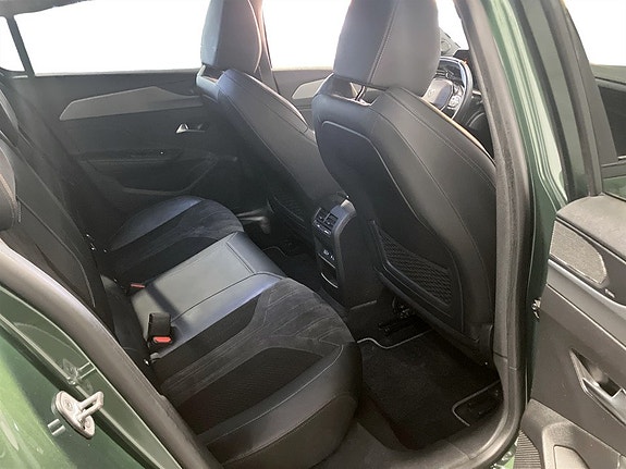 Peugeot 308 12 of 15