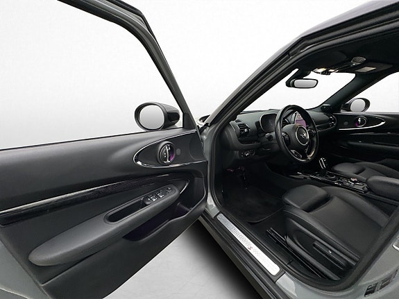 MINI Cooper S 9 of 30