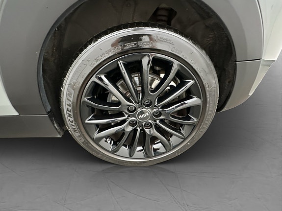 MINI Cooper S 29 of 30