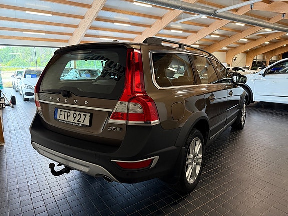 Volvo XC70 4 of 24
