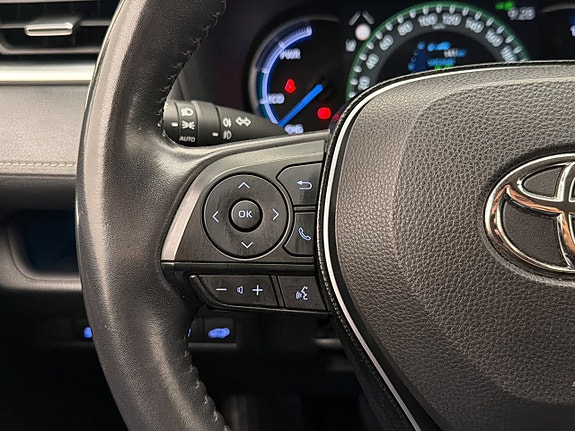 Toyota RAV4 15 of 30