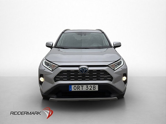 Toyota RAV4 2 of 30