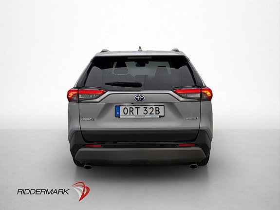 Toyota RAV4 6 of 30