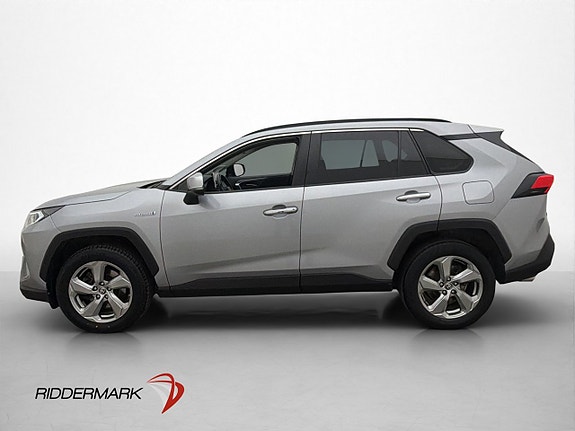 Toyota RAV4 4 of 30