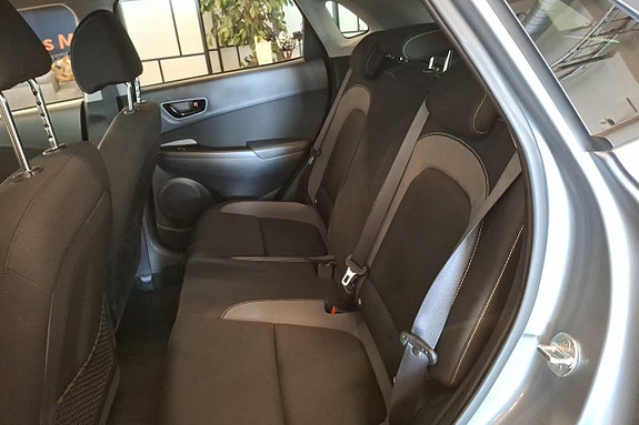 Hyundai Kona 9 of 20