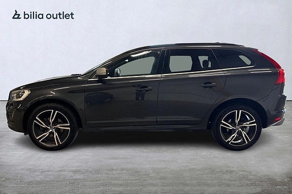 Volvo XC60 3 of 23