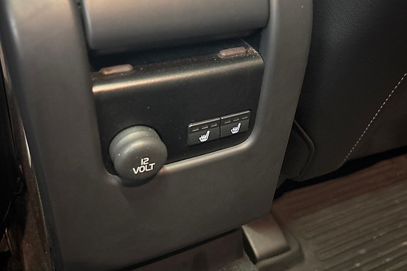 Volvo XC60 21 of 23