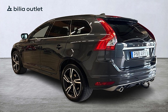 Volvo XC60 2 of 23