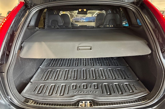 Volvo XC60 15 of 23