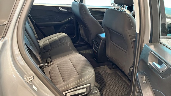 Ford Kuga 5 of 12